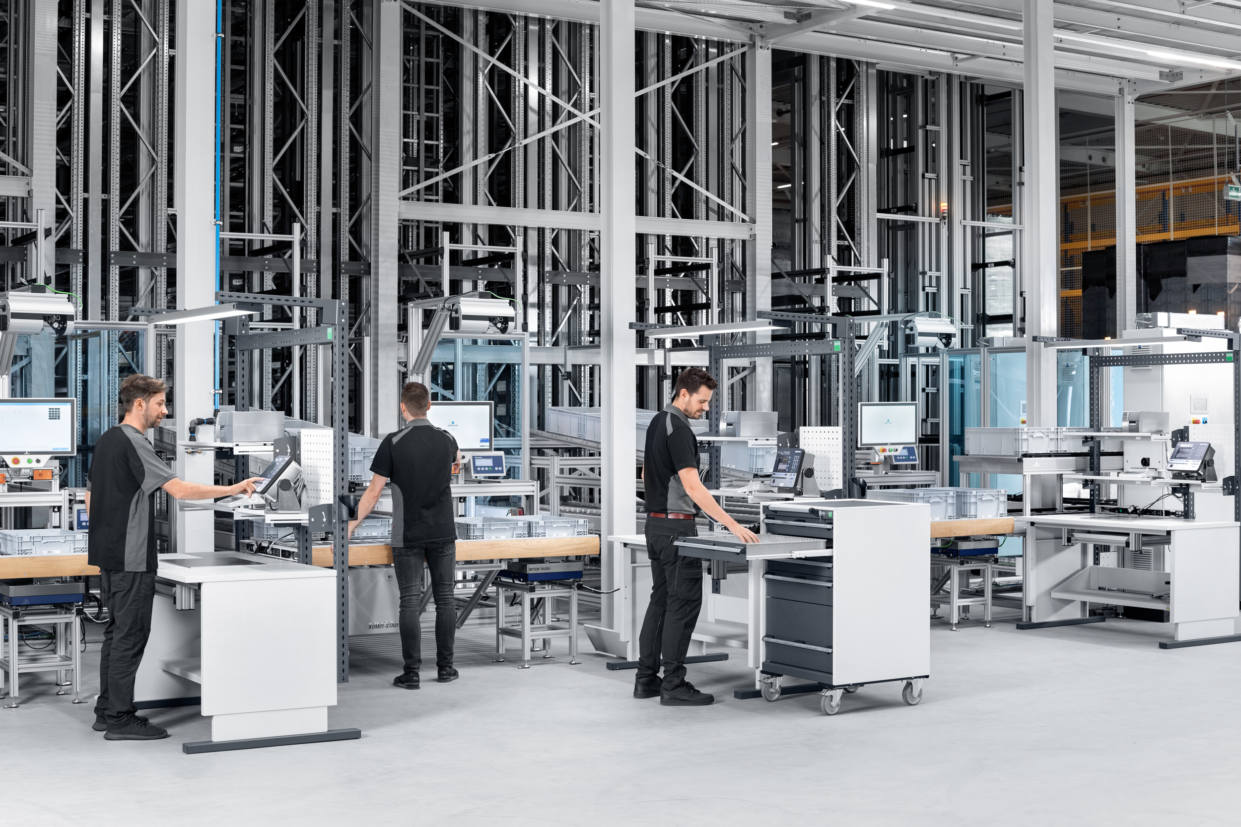 avero workstation systems: Optimal ergonomic workplace design for production